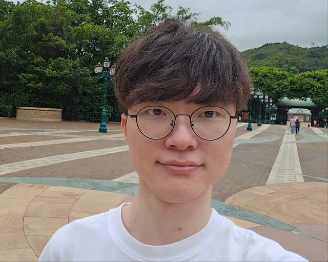 LPL解说记得谈全世界都在买韩援因为韩服有最好的服务器环境(图4)