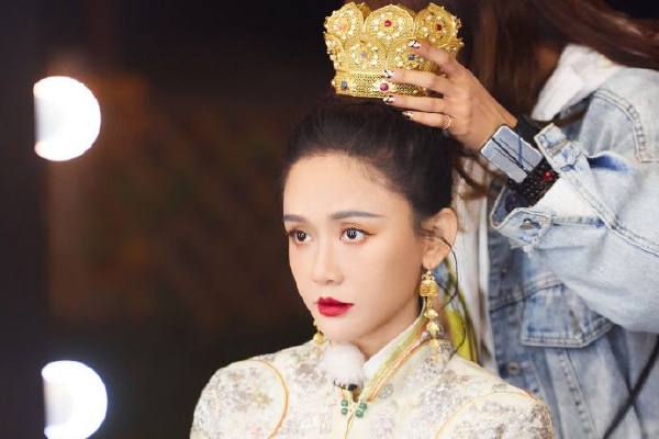 强奸美女软件惊险场面引发热议