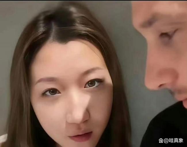 女生与乌克兰电竞选手不当交往被开除 隐私曝光代价转嫁(图3)