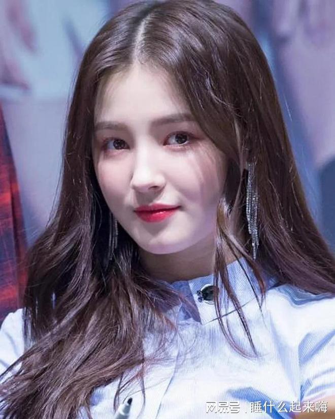 骨感美不再吃香！24岁微胖美女李承利走上了另一条路背后真相(图6)