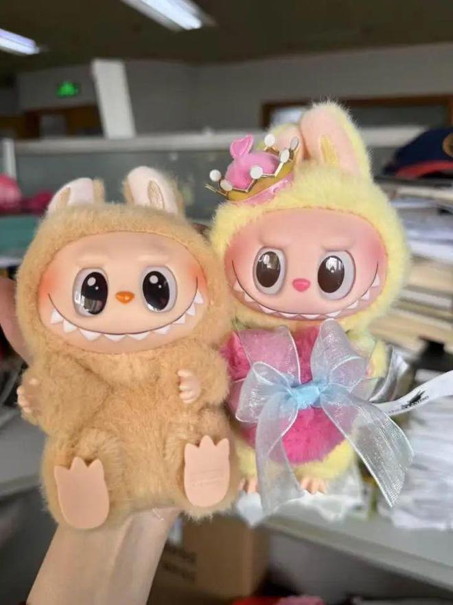 “火得一塌糊涂！”今日股价再创新高有人为它彻夜排队贝克汉姆都在晒……(图6)