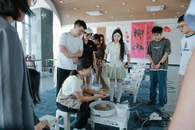 2025荣耀顺山集·江苏省大学生电竞挑战赛在泗洪成功举办(图5)