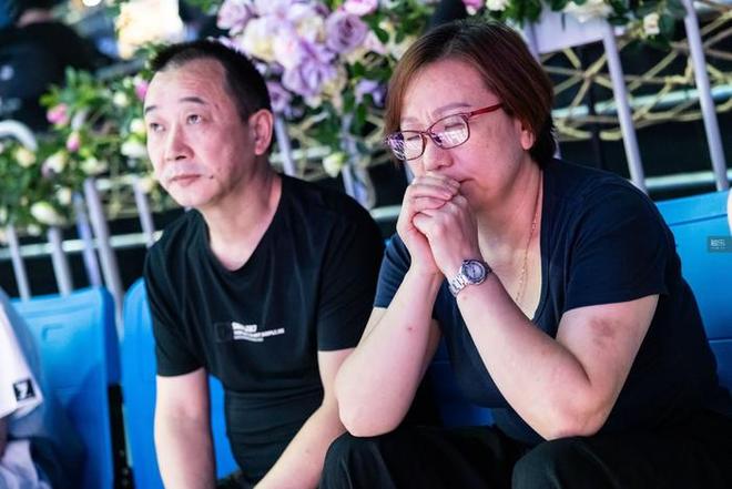 金色的雨落在海洋馆：一场属于所有热爱“金铲铲”女玩家的梦(图19)