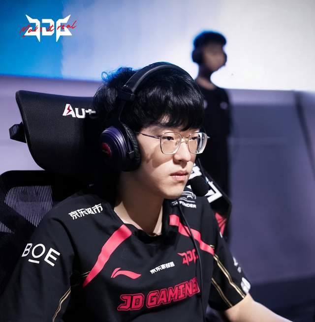 Doinb透露明年LPL最大的赞助商之一要撤资！(图7)