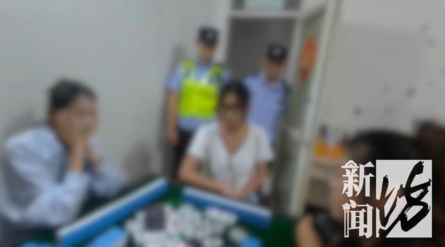 “塑料”闺蜜情！女子为躲避请客吃饭居然