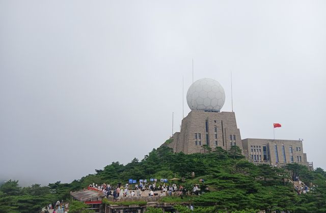 2025英雄联盟手游季中嘉年华：破界登峰共赴黄山(图7)