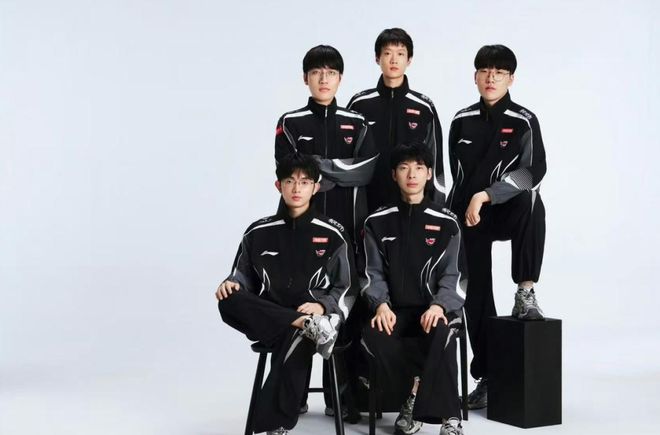 转会期大瓜三连炸：Bin 险些成 LCK 首位中援BLG 疑解散重组(图6)