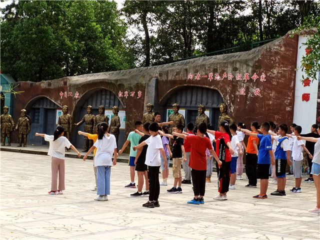 参加电竞青训的条件有哪些(图2)