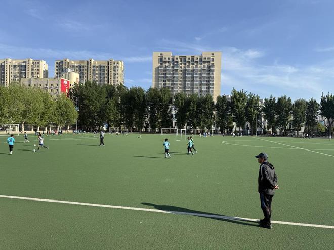 足球青训破局｜充满考验的足球路家庭为了梦想而坚持