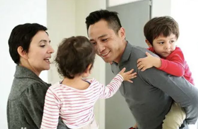 刘烨老婆吴彦祖老婆周华健明星的外籍妻子都老得好快啊(图9)