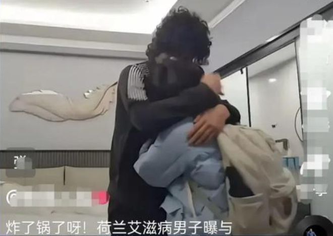 从“巴西牛排”到“Easy Girl”：果然魔幻从未停止(图10)