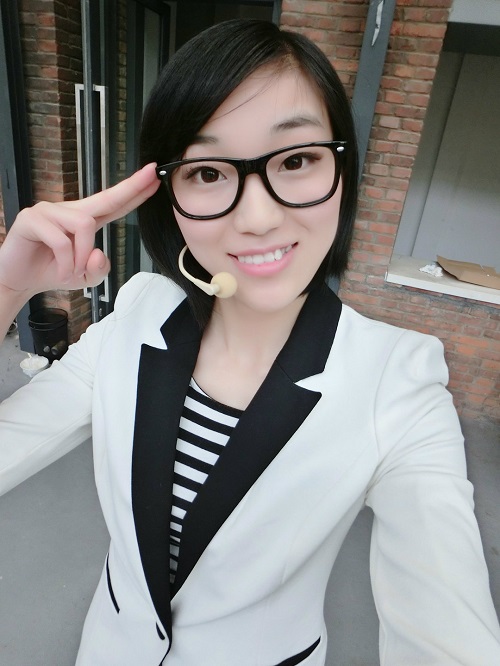 巾帼不让须眉 细数CF职业赛场上的女选手(图5)