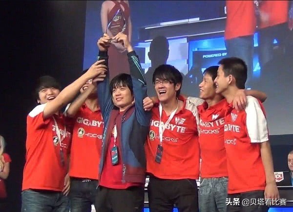 王楠回归内蒙古乒乓球队担任主教练年薪待遇备受关注两大福利堪称珍贵