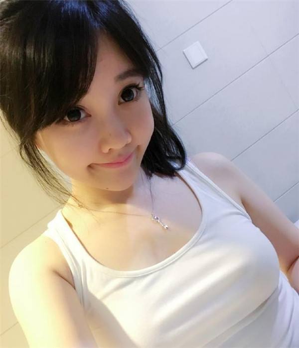 十大电竞女主播排名冯提莫未进前三第一名才出道一天(图6)