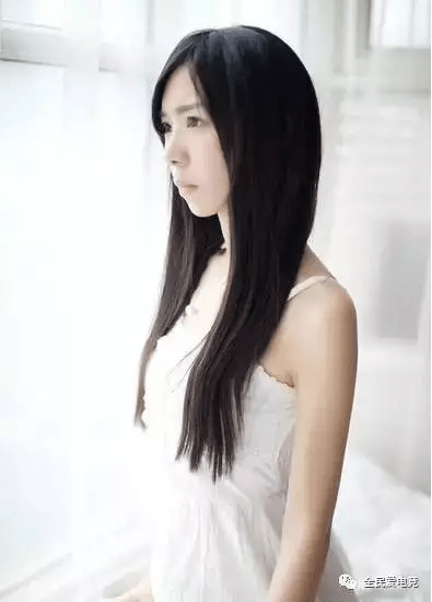 五大电竞女神盘点余霜Miss上榜Rita无悬念第一