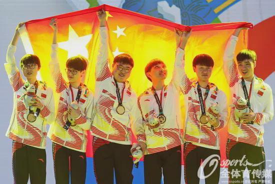 电竞总教头！Uzi退役后依旧YYDS(图3)