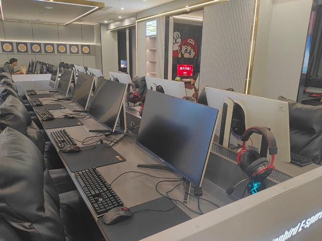 从人满为患到接连倒闭几乎“消失”的网吧为何忽然复活了？(图7)