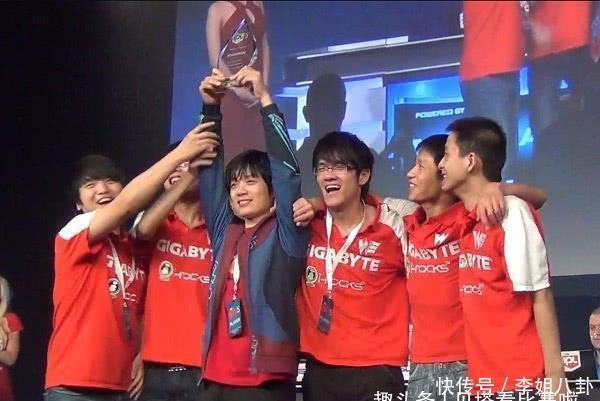 电竞职业选手薪资曝光年入百万不存在的！(图1)