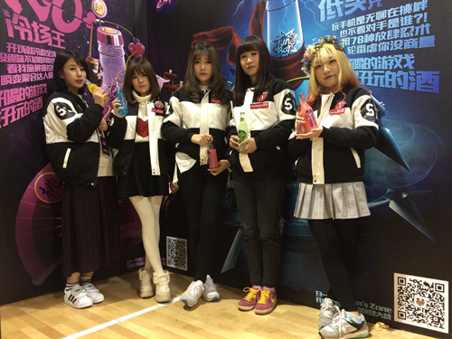 首届濮院电竞节落幕 “电竞乌托邦”引领无界狂欢(图1)