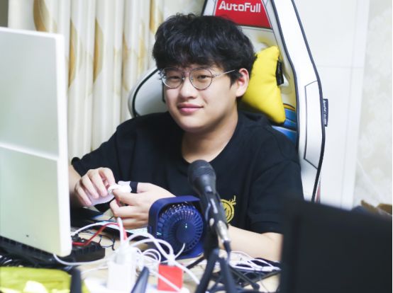 免费报名青训！比心携手天霸战队开启招募打职业的机会来了(图5)