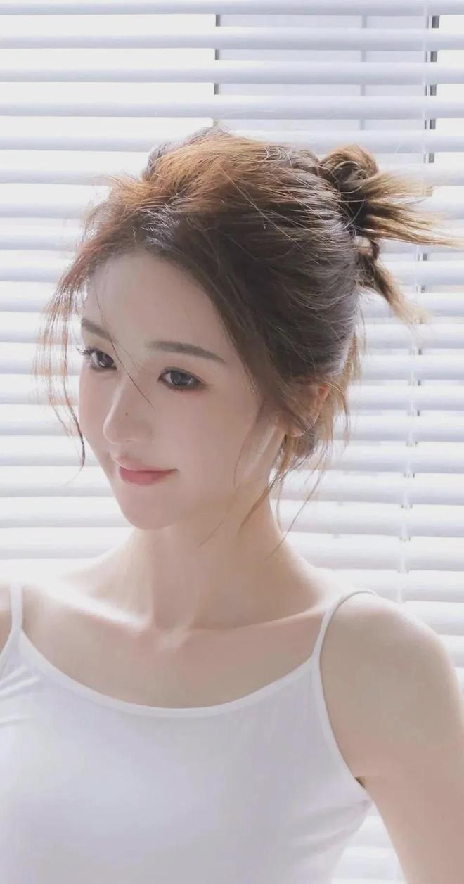 宝宝我们穿裙子做好湿(图1)