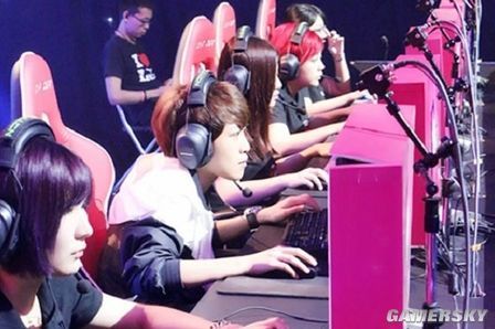 “理所当然”被忽视的电竞女选手(图4)